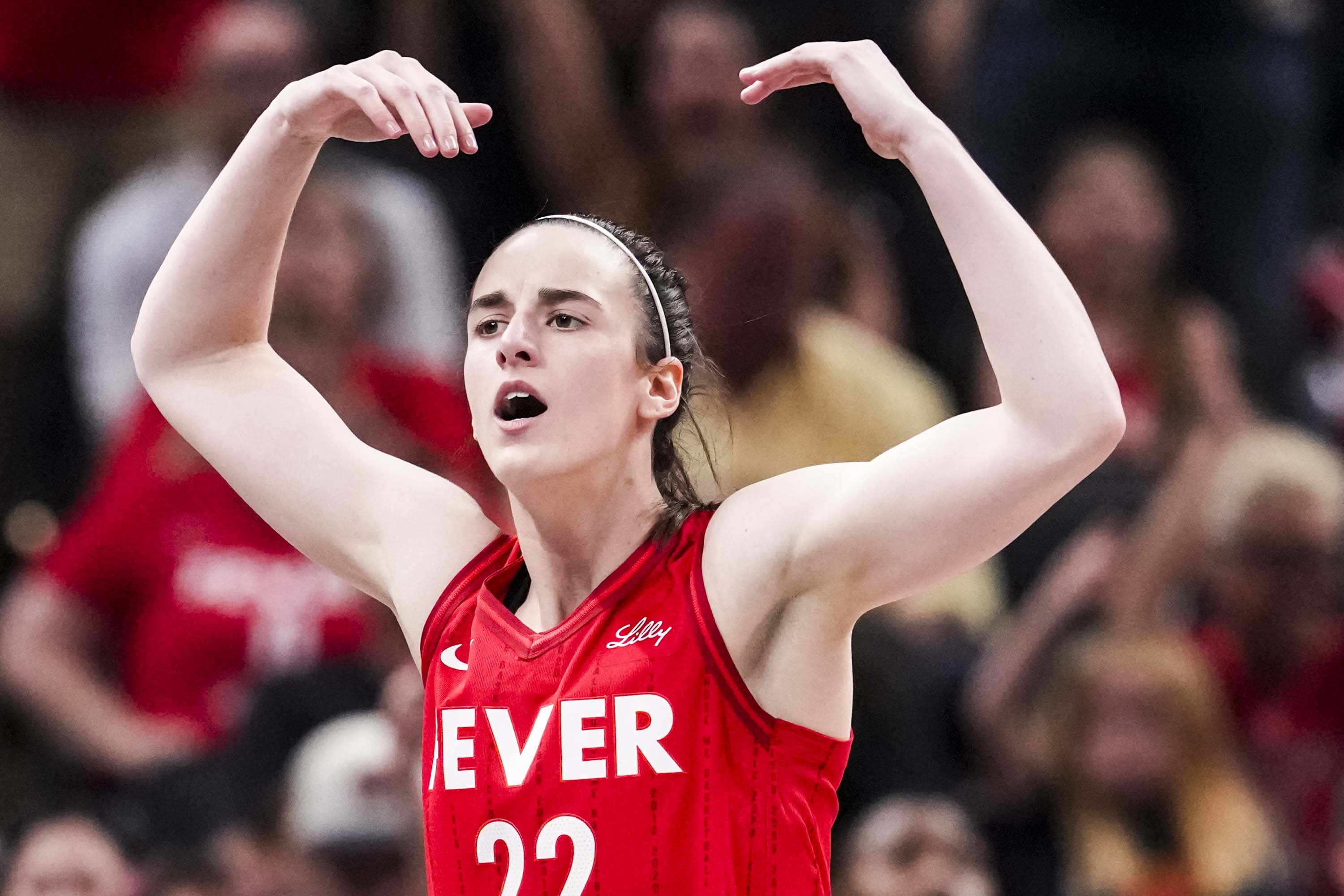 克拉克效应震撼WNBA 单赛季创收或破10亿美元