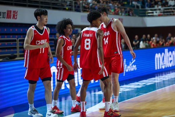 U19男篮惨败德国暴露全方位差距 技术执行临场全面落后